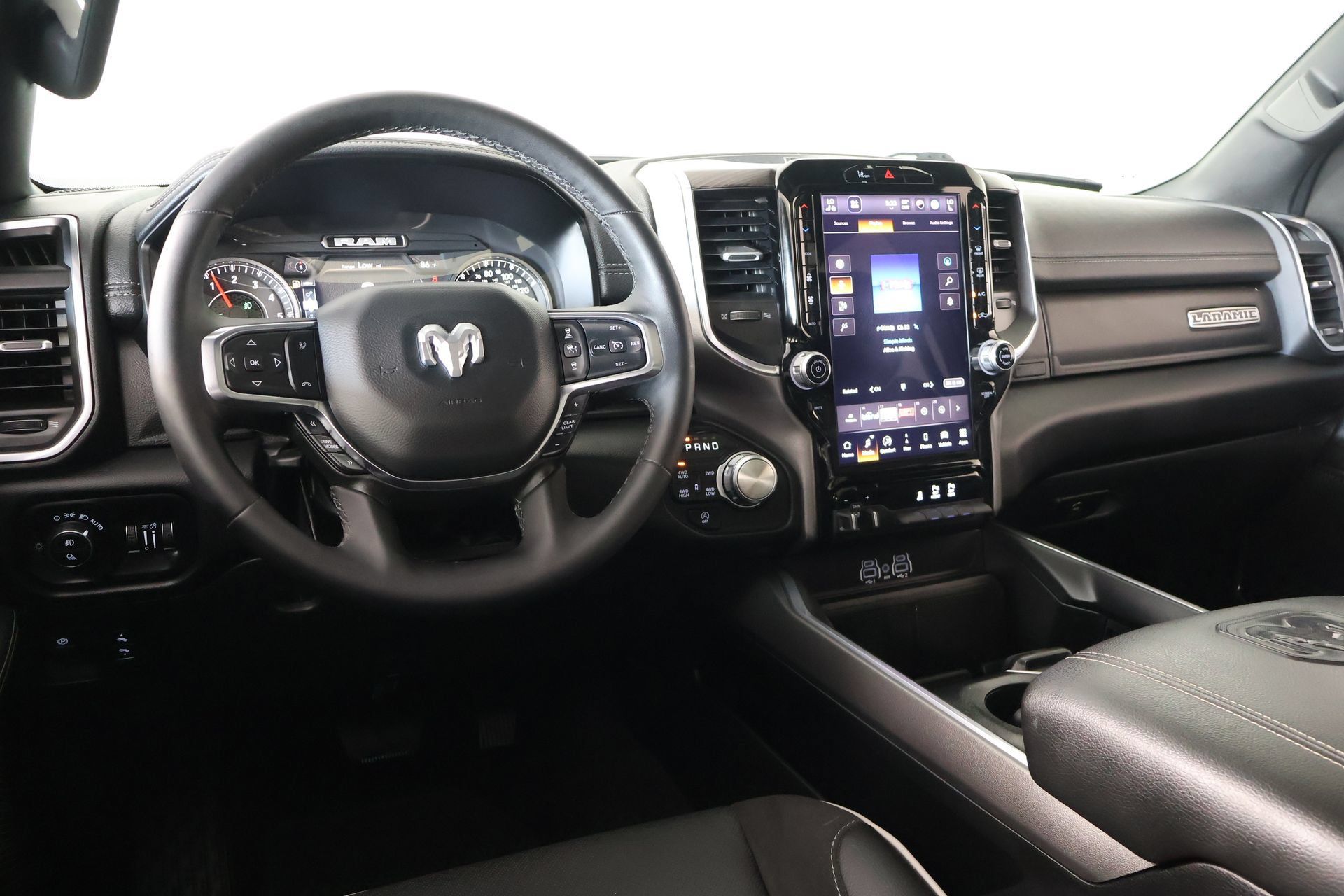 Used 2025 RAM 1500 Laramie w/ Laramie Southwest Edition AWD/4WD image 2