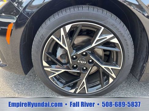 Used 2025 Kia K5 GT-Line w/ GT-Line Premium Package AWD/4WD image 9