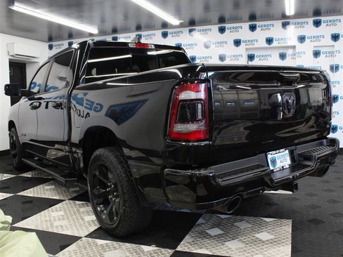 Used 2019 RAM 1500 Big Horn AWD/4WD image 2