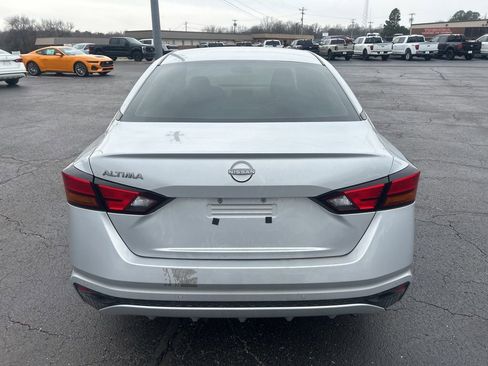 Used 2023 Nissan Altima 2.5 S image 6