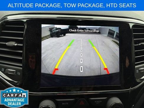 Used 2022 Jeep Grand Cherokee Laredo X AWD/4WD image 17