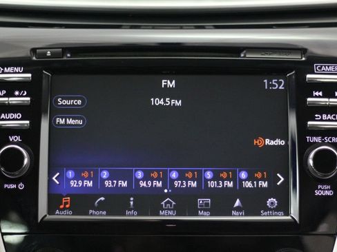 Used 2018 Nissan Murano SL w/ Midnight Edition Package FWD image 19