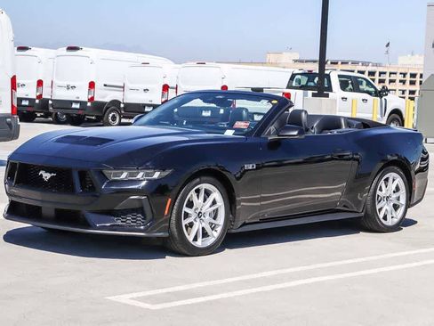 Used 2024 Ford Mustang GT Premium RWD image 7
