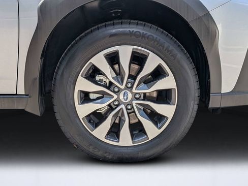 Certified 2025 Subaru Outback Limited w/ Popular Package #2 AWD/4WD image 11
