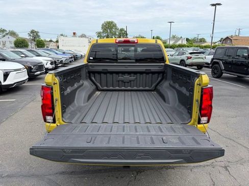 Used 2023 Chevrolet Colorado Trail Boss w/ LPO, Skid Plate Package AWD/4WD image 8