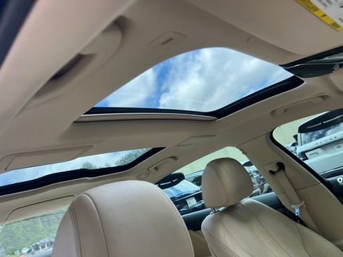 Used 2018 BMW 740i image 39