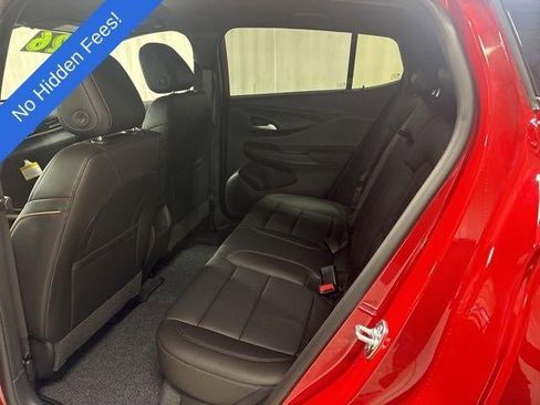 New 2026 Buick Envista Avenir image 19