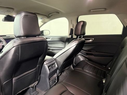 Used 2020 Ford Edge SEL w/ Convenience Package AWD/4WD image 24