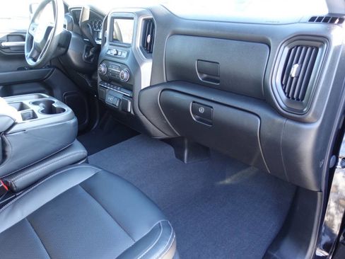 Used 2023 Chevrolet Silverado 1500 Custom image 36