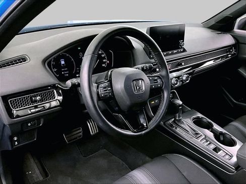 Used 2023 Honda Civic Sport image 12