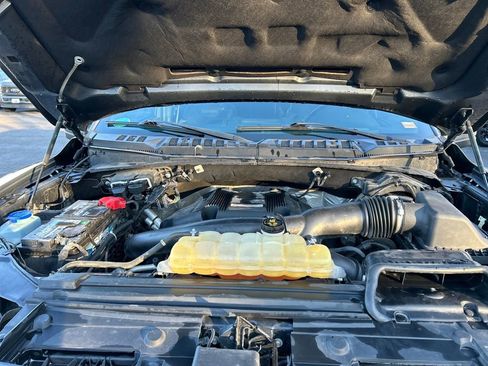 Used 2018 Ford F150 Raptor w/ Equipment Group 802A Luxury image 23