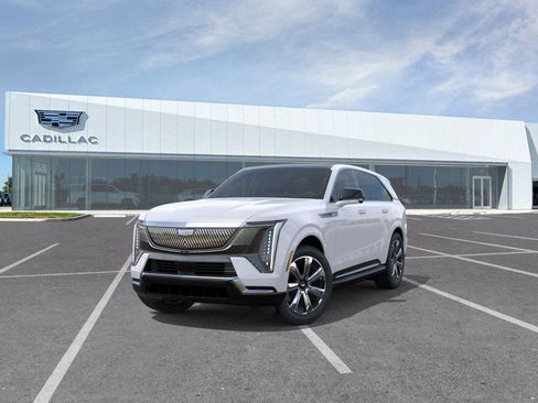 New 2025 Cadillac Escalade IQ Luxury 1 w/ Smart Trailering package image 9