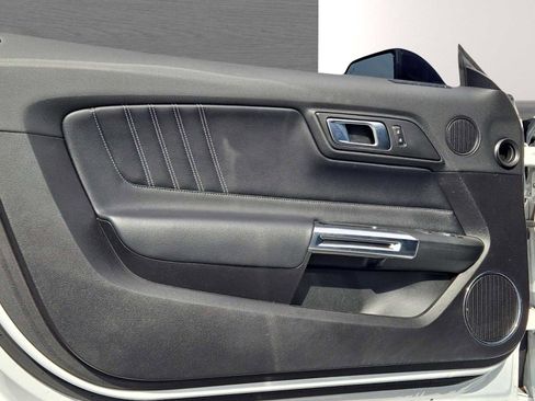 Used 2022 Ford Mustang GT Premium w/ Black Accent Package image 18