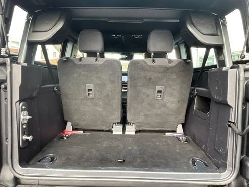 Used 2022 Ford Bronco 2-Door w/ Sasquatch Package AWD/4WD image 30
