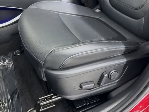 Certified 2024 Hyundai Tucson Limited FWD image 21