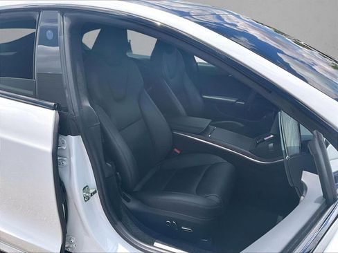 Used 2022 Tesla Model S AWD/4WD image 9