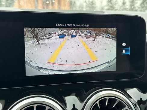 Used 2023 Mercedes-Benz GLA 250 4MATIC image 24