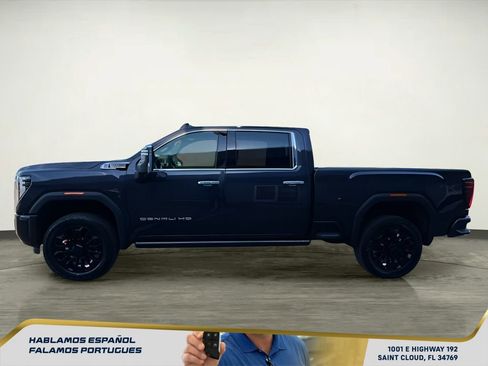 New 2026 GMC Sierra 2500 Denali w/ Denali Reserve Package image 3