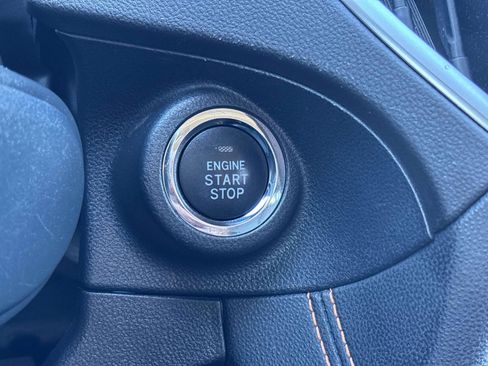 Used 2022 Subaru Crosstrek 2.5i Limited w/ Moonroof Package 2 image 32