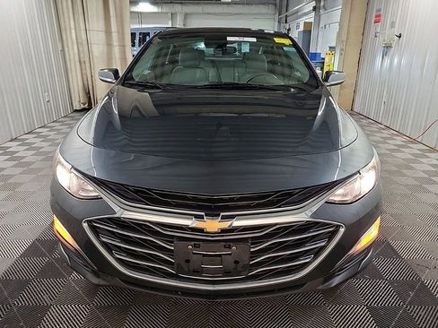 Used 2021 Chevrolet Malibu LS w/ Driver Confidence Package II FWD image 2