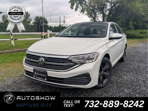 Used 2023 Volkswagen Jetta SE FWD image 1
