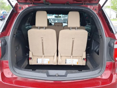 Used 2016 Ford Explorer XLT FWD image 26