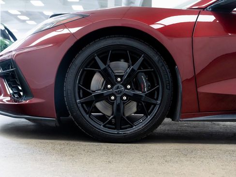 Used 2020 Chevrolet Corvette Stingray Premium Cpe w/ 3LT Preferred Equipment Group image 7