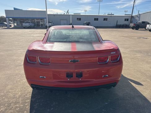Used 2010 Chevrolet Camaro SS w/ Interior Accent Trim Package image 6