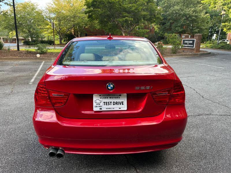 Used 2011 BMW 328i Sedan RWD image 8