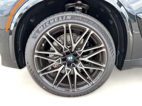 New 2026 BMW X5 M Competition w/ Executive Package AWD/4WD image 12