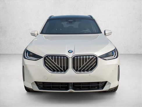 Certified 2025 BMW X3 xDrive30i w/ Convenience Package image 6