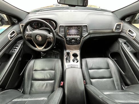 Used 2016 Jeep Grand Cherokee Limited AWD/4WD image 16