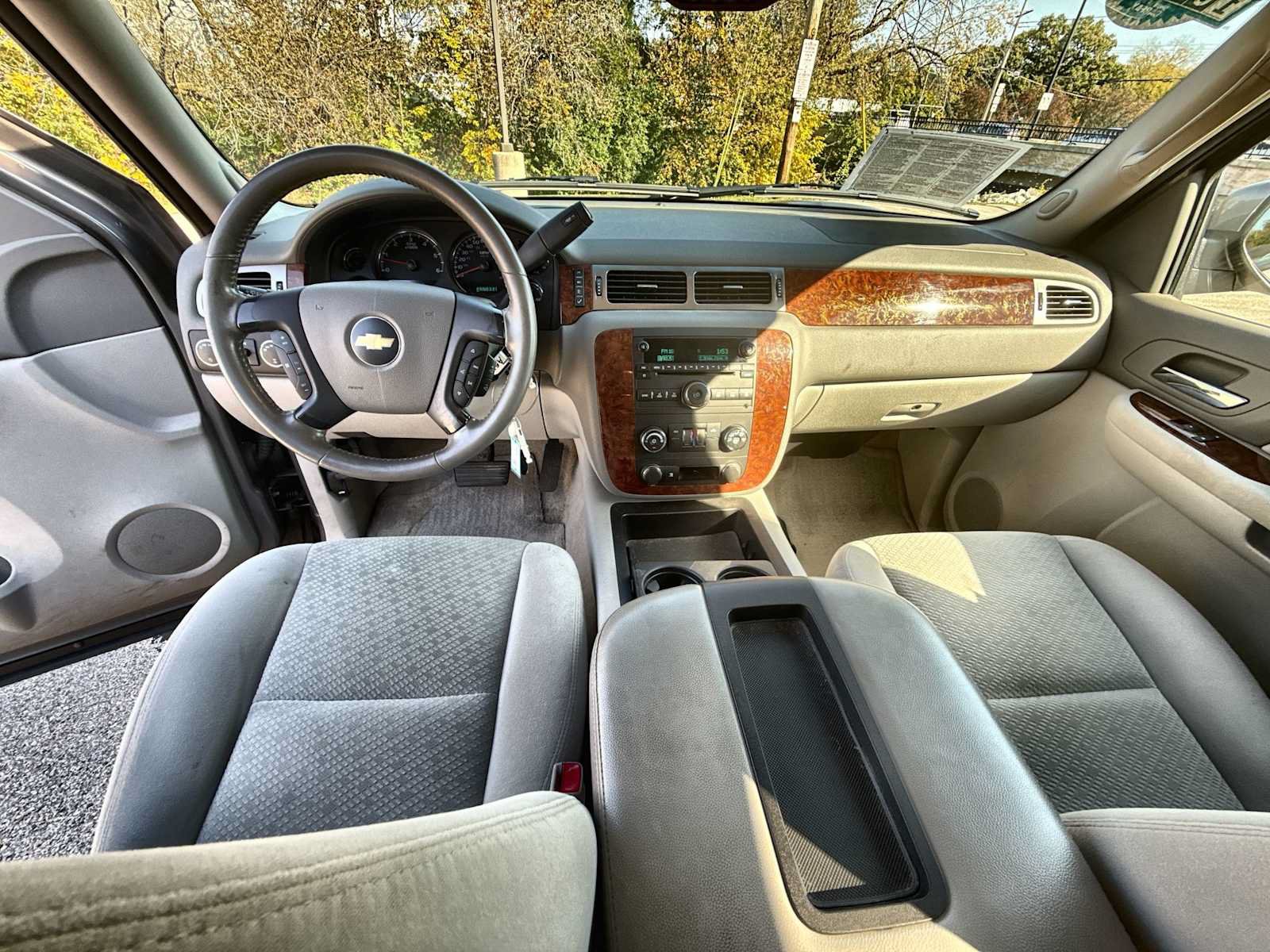 Used 2007 Chevrolet Tahoe LT AWD/4WD image 18