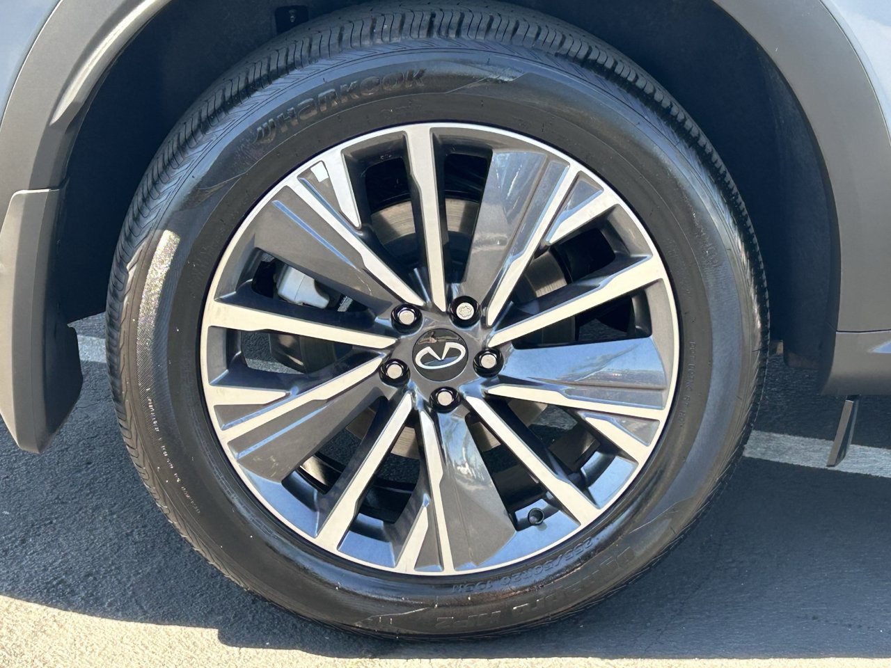 Certified 2027 INFINITI QX60 Luxe w/ Cargo Package FWD image 8