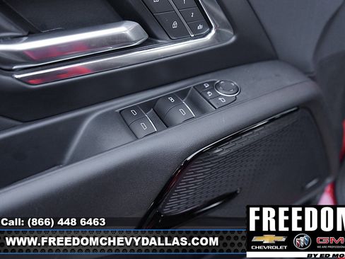 New 2025 Chevrolet Silverado EV LT image 38