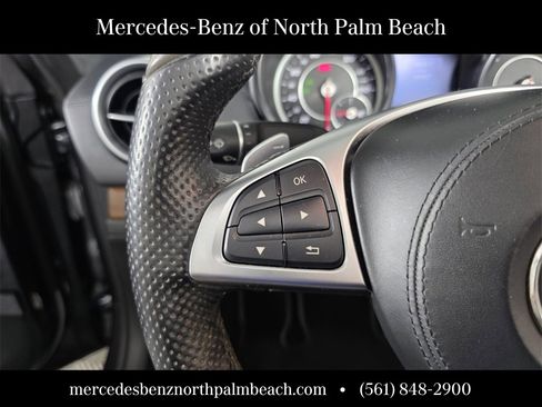 Used 2020 Mercedes-Benz SL 550 image 16