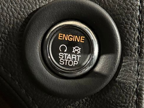 Used 2013 Lincoln MKX AWD image 70