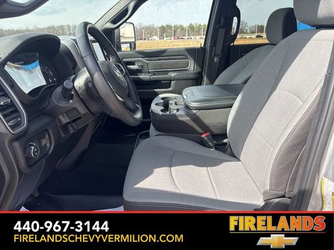 Used 2024 RAM 2500 Big Horn w/ Bed Utility Group AWD/4WD image 15