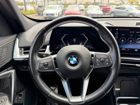 Used 2023 BMW X1 xDrive28i AWD/4WD image 14