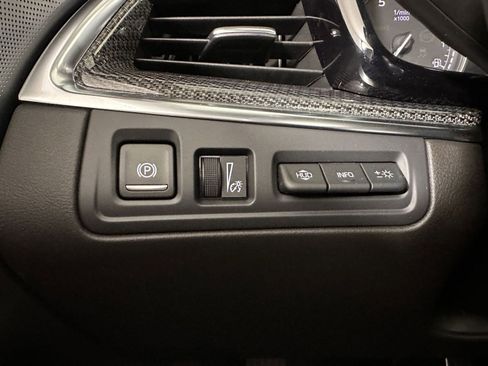 New 2025 Cadillac XT5 Sportv w/ Technology Package image 34