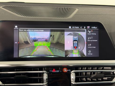 Used 2021 BMW 330i Sedan w/ M Sport Package image 26