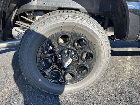 New 2026 Ford F250 Lariat w/ Black Appearance Package image 13