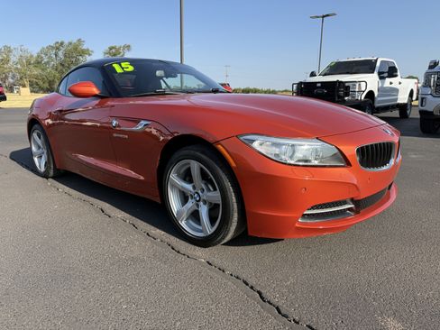 Used 2015 BMW Z4 sDrive28i RWD image 2