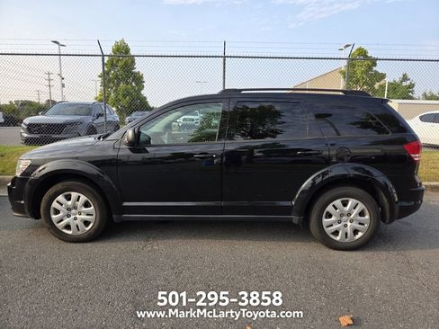 Used 2017 Dodge Journey SE w/ Flexible Seating Group FWD image 5