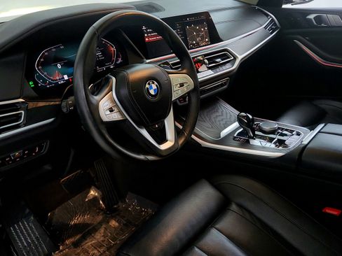 Used 2022 BMW X7 xDrive40i w/ Premium Package AWD/4WD image 21