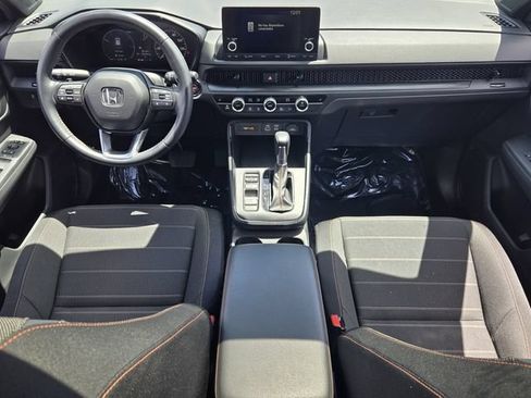 Used 2025 Honda CR-V Sport image 12
