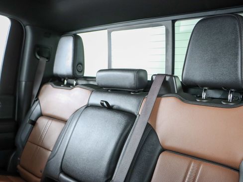 Used 2024 Chevrolet Silverado 3500 High Country w/ High Country Premium Package AWD/4WD image 29