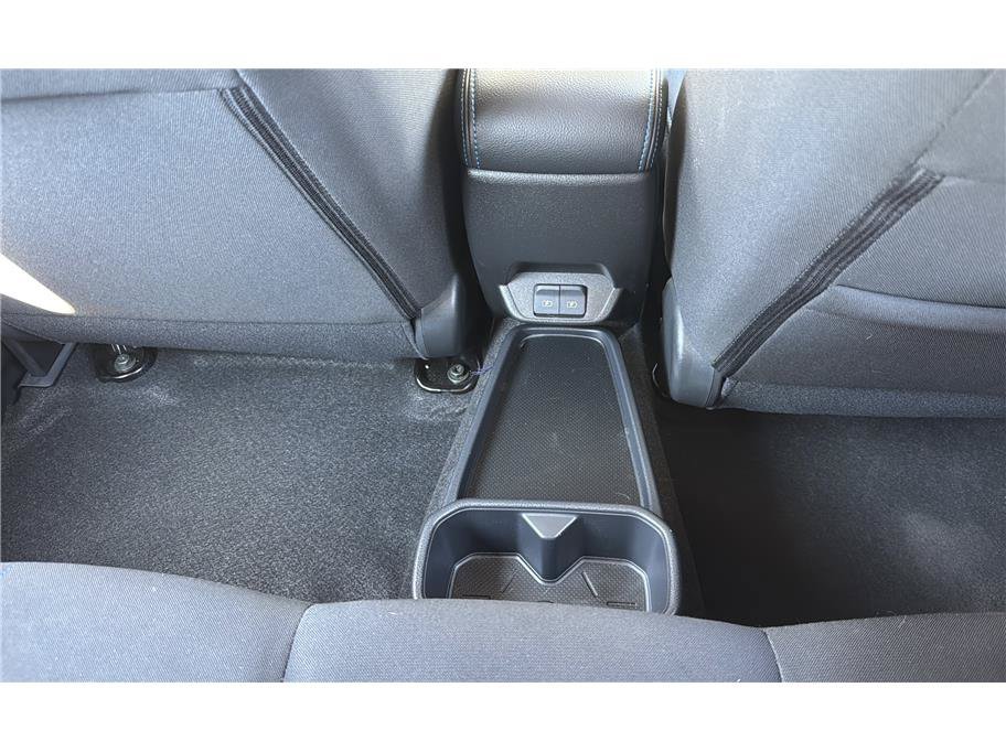 Used 2025 Nissan Leaf S FWD image 18