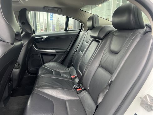 Used 2014 Volvo S60 T5 image 24