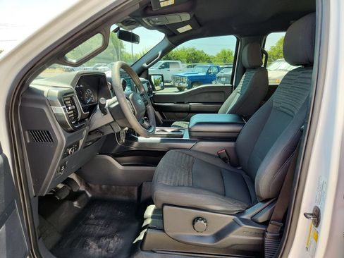 Used 2021 Ford F150 XL w/ STX Appearance Package RWD image 20